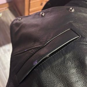 Love it so much buy it pls